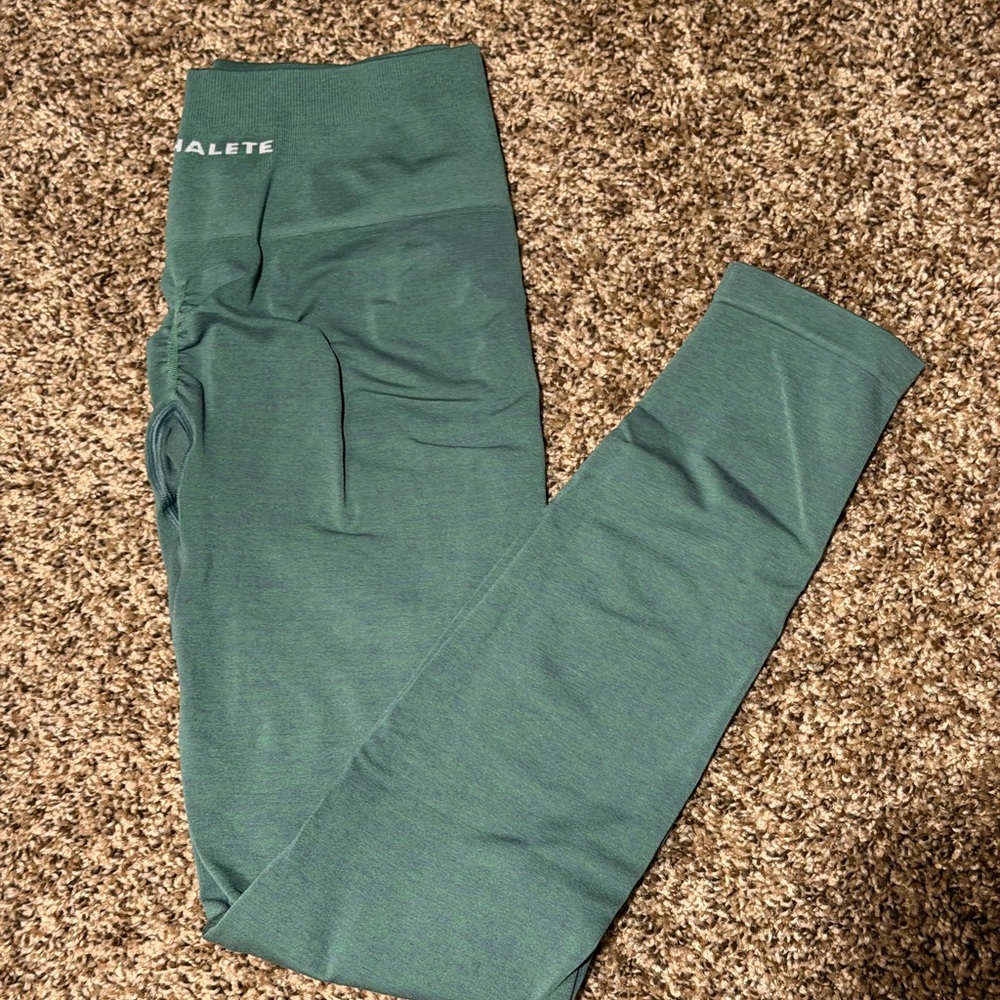Alphalete Teal Performance Leggings